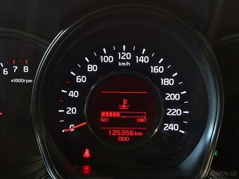 Kia Ceed 1.6 GDI 99KW Kombi Benzín TAŽNÉ Handsfree - 17