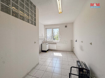 Pronájem kancelářského prostoru, 449 m², Praha, Beranových - 17
