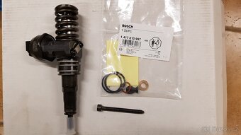 vw T5 revidované vstřikovače 2,5 TDi a 1,9 TDI možno sada - 17