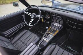 Chevrolet Corvette C3 T-Top - 17