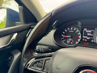 Škoda Octavia 185 000km 2015 2.0TDI 110kW TAŽNÉ - 17