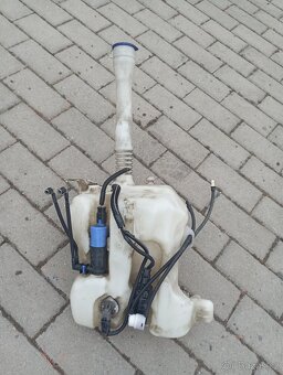 Peugeot 5008 - Náhradní díly ( KGYC ) - 17