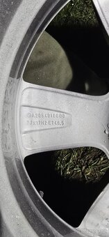 Nová zimní sada MB C (W205) ,pneu 225/50/17 - možnost zaslat - 17