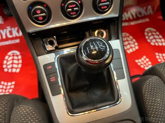 Volkswagen Passat B6 2.0 TDI - 17