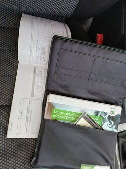 Škoda Octavia 3, 1.6 TDI, ALU, vyhřívané sedačky - 17