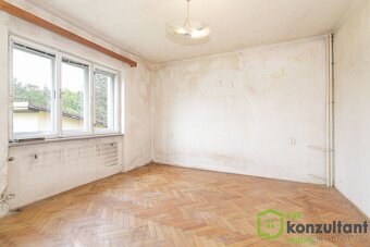 Rodinný dům 204 m2, pozemek 702 m2, oblast Kramolišov, ulice - 17