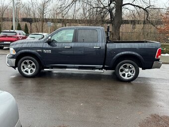 Dodge RAM 1500 - 17