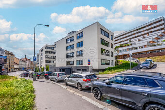 Prodej bytu 1+kk, 42 m², Praha, ul. Holečkova - 17
