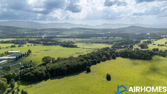 Zasíťovaný pozemek k výstavbě RD, včetně kompletní projektov - 17