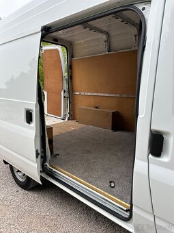 Ford Transit L1H2 vybavený Velice zachovalý 137Tkm 1.Majitel - 17