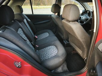 Prodám Škoda Fabia - najeto 181tis.km - r.v. 2005 - nová STK - 17