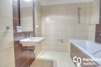 Pronájem terasového bytu 3+kk v Olomouci, ul. J.... - 17