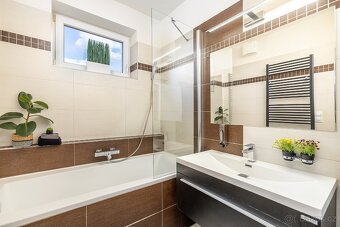 Vytuněný zděný byt 4kk s parkovacím stáním v novostavbě - 17