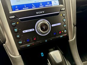 Ford Mondeo,  2.0 187ps Hybrid ecvT VIGNALE 1 MAJITEL - 17