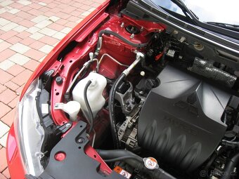 Mitsubishi Lancer 1.6i 117PS Invite Sport M/T - 17