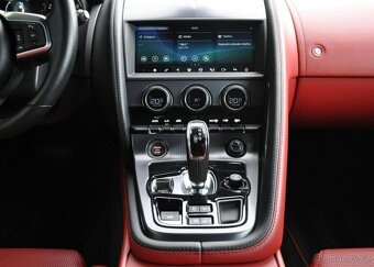 Jaguar F-Type 3,0V6 R-DYNAMIC ČR 381k - 17