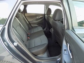 Hyundai i30 1.0T-GDI/Essential/ - 17
