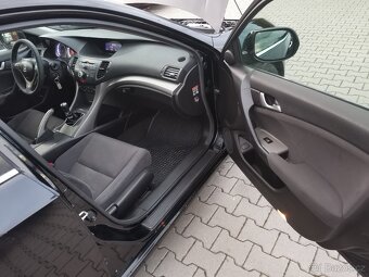 Honda Accord 2.2 - 17
