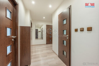 Prodej bytu 3+1, 68 m², Kladno, ul. Děčínská - 17