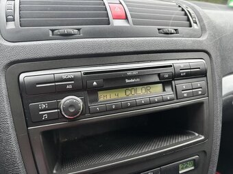 Škoda Octavia 2 kombi  2.0 TDI 103 kW - 17