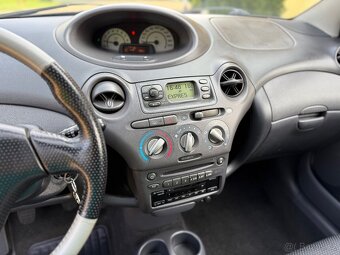 Toyota Yaris TS 1.5 VVTI - 17