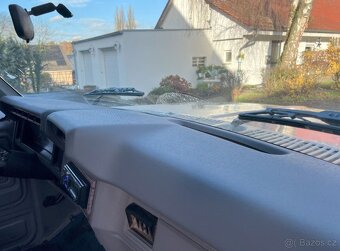Ford F-150 XLT V8 5.0i – rok 1986 - 17