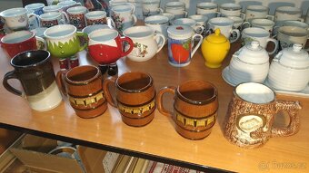 Sbírka porcelánových a keramickych hrníčků - 17