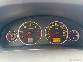 Opel Vectra 2.0 DTI TOP STAV 1.majitel L+Z kola Nová STK - 17