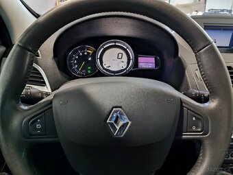 Renault Megane kombi 1.4i - 96kW ALU17/SERVISKA/KESSY - 17