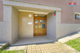 Prodej bytu 3+1, 82 m², Cheb, ul. Dvořákova - 17