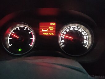 Peugeot 301benzin 1,2 rok 2014 najeto pouze 65000 původ ČR - 17