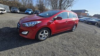 HYUNDAI i30 1.6GDI STYLE 99KW - 17