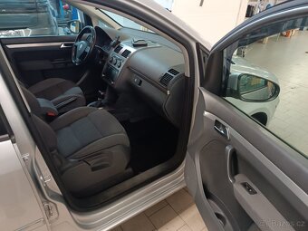 Prodám VW Touran 2.0 TDI, 125 kW, automat, 7 míst – výbava H - 17