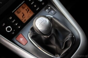 Fiat Croma 1.9 MultiJet, 88kW (2008) - 17