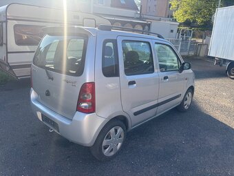 Suzuki wagon 1,3 i 66kw  4x4 rok 2004 - 17