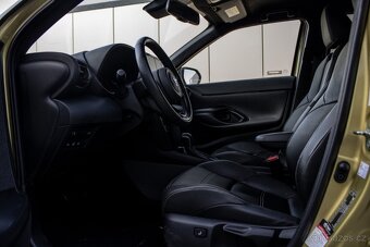 Toyota Yaris Cross 68 kW, automat, hybrid, 2022, 4x4 - 17