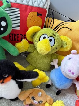 Velká sada plyšáků + papírový pytel - 17