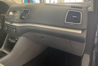 SEAT ALHAMBRA 2.0 Tdi 103 KW STYLE 7-MÍST 9/2010 BEZKOROZE - 17