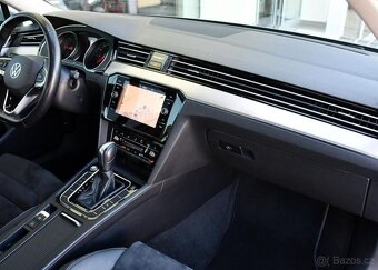 Volkswagen Passat 2.0TDi ELEGANCE DSG TAŽNÉ ČR - 17
