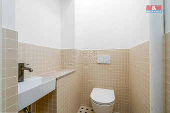 Prodej bytu 4+1, 141 m², Praha - Smíchov, ul. Zborovská - 17