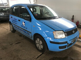 Fiat Panda 2004 1,1 40kW zluta, DILY z vozu - 17