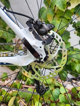Horské kolo Giant Revel - vel. M, na 170–178 cm - 17