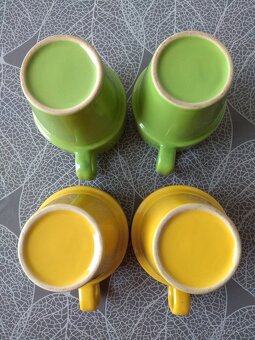 Nové stohovatelné hrnky - různé barvy, 250 ml, 11 ks - 17