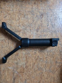 NOVE CENY Airsoft kolekce na prodej 2O OOO KCS - 17