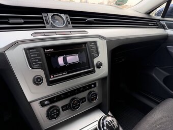 VW Passat 2.0 TDi 110 kW/manual/combi/2015 - 17