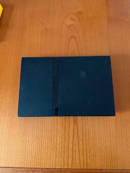 PS2- fat a slim - 17