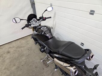 Triumph Street Triple 675 - 17