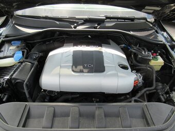 AUDI Q7 3.0TDi DSG - 17