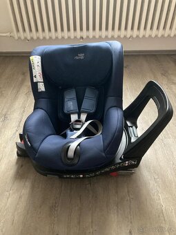 Britax Römer Dualfix M i-Size - 17