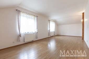 Dům 6 a více o ploše 290 m2 - Bašť, Bašť - 17
